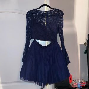navy long sleeve two piece (homecoming)